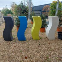 Curvy S Planter Text White